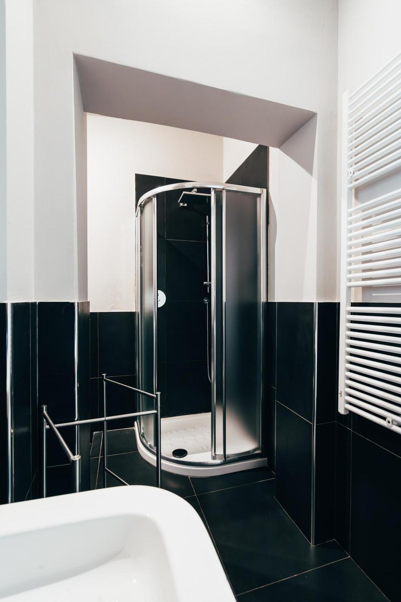 Bologna Suites - Private Bathroom Eksteriør billede